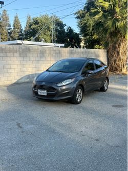 2015 Ford Fiesta