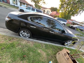 Nissan Maxima 2014