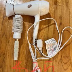 T3 Full Size Hair Dyer With New Comb 