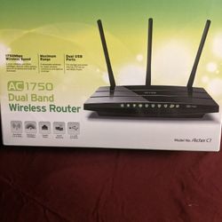 TP-LINK Dual Band Wireless Router AC 1750