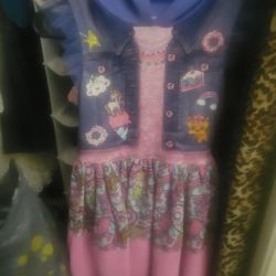Costume