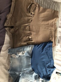 Pregnancy clothes