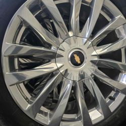 4 CHEVROLET TAHOE 22" RIMS&TIRES