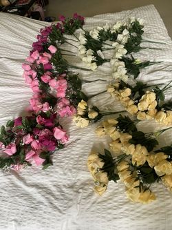 Silk roses. White, yellow, pink and red