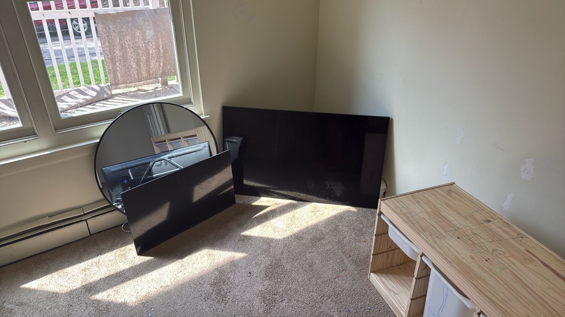 TV