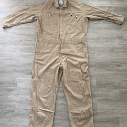 Men’s LAPCO FR Coverall 2XL Reg Moisture Management Cat 2 ATPV 8.7 Khaki Tan