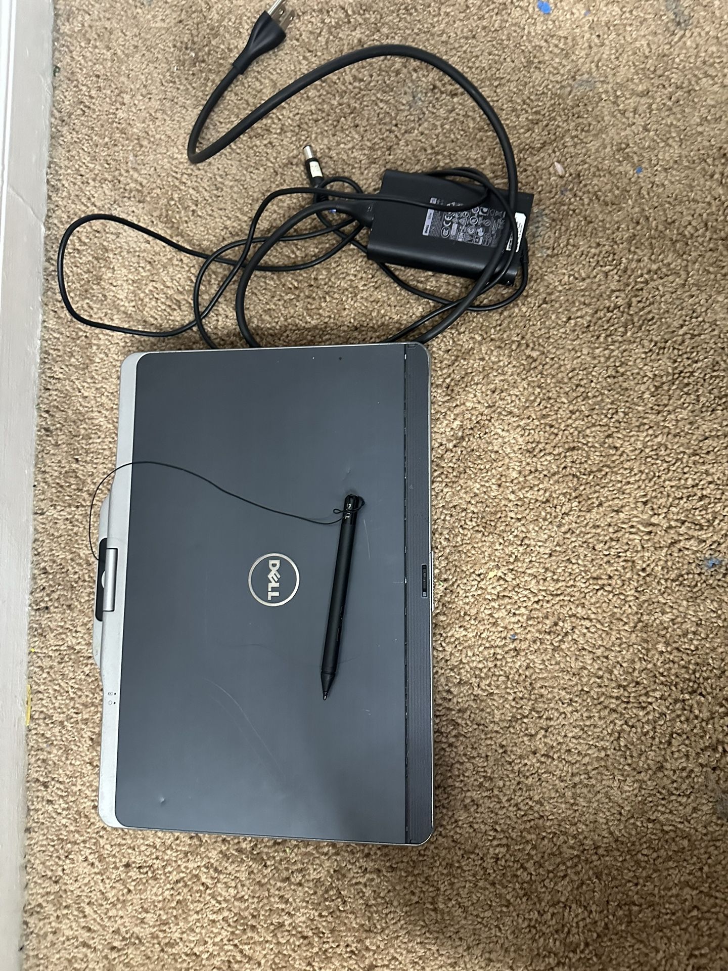 Dell Latitude XT3 Laptop 