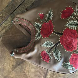 Isabella Fiore Leather Handbag
