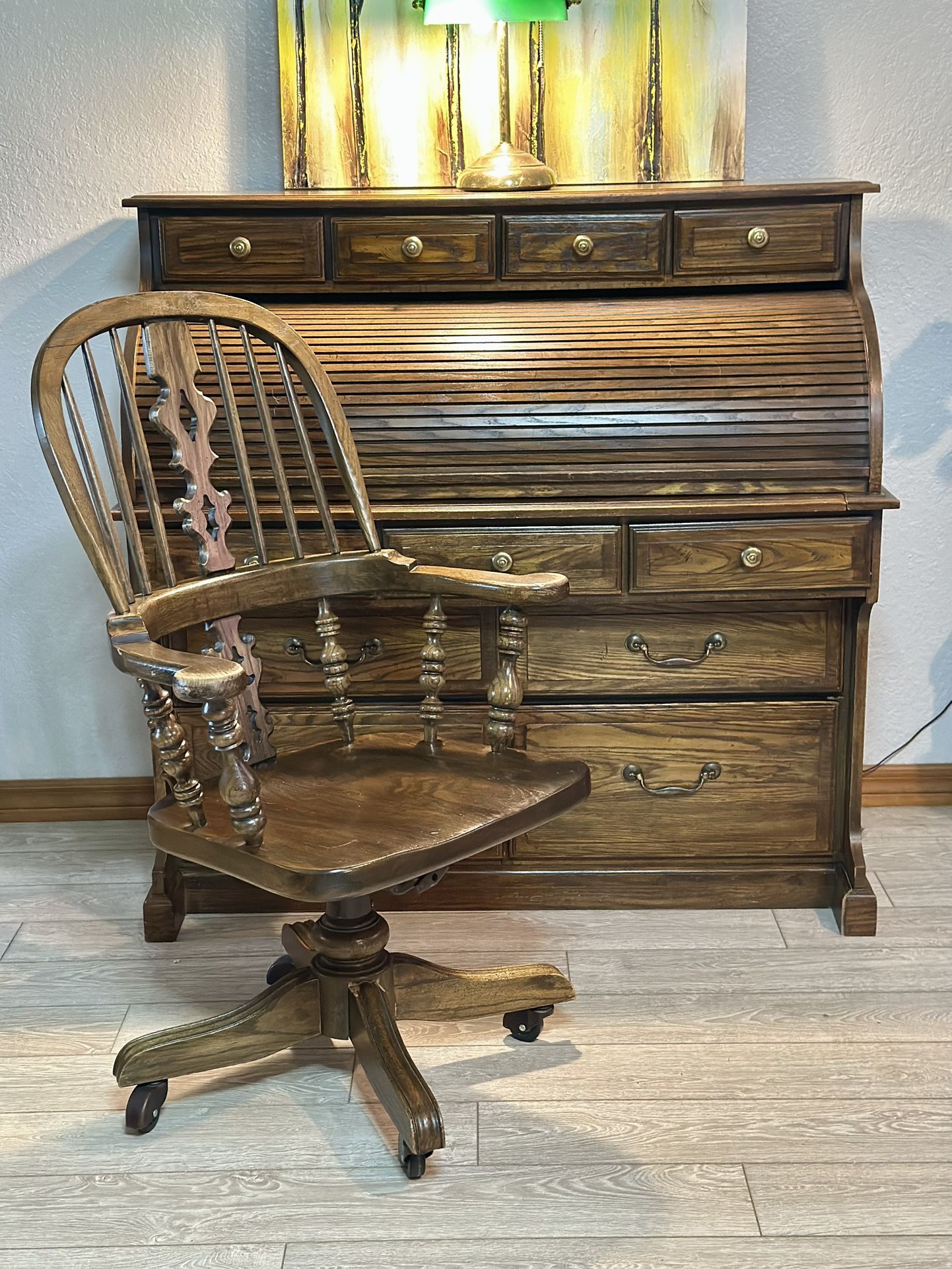 UNIQUE Roll Top Desk And Chair 