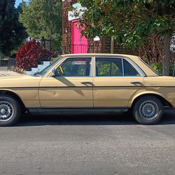1982 Mercedes-Benz 300D Turbo Diesel — Million-Miler Legend — Original Lacquer Paint — Reconditioned Transmission — Smog Exempt — $5,500 OBO