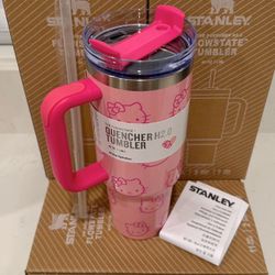 Hello Kitty Stanley 40oz