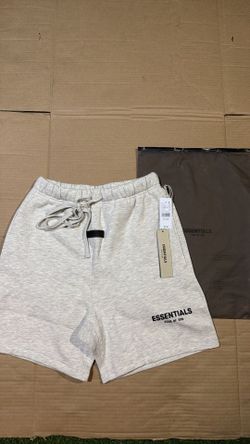 Light oatmeal essential shorts
