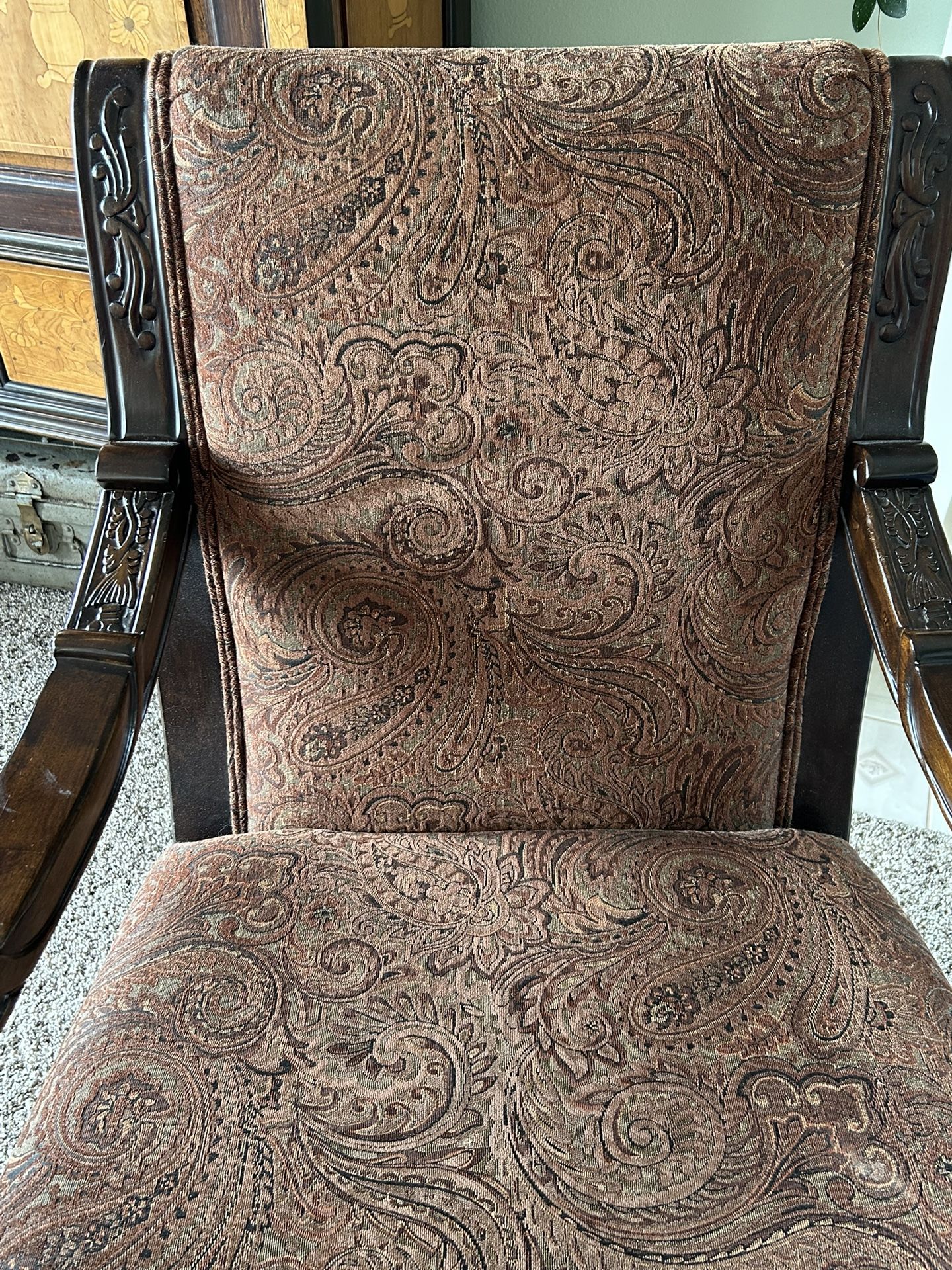 Bombay chair