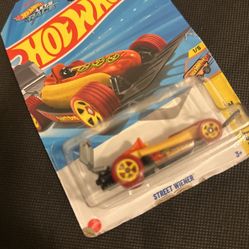 Street Weiner Hotwheels 
