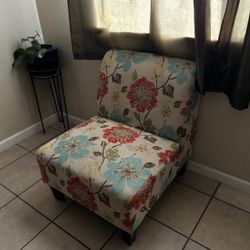 Armless Accent Chair