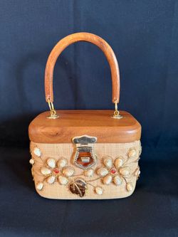 Vintage Wood and Woven Shell Box Purse