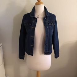 GIRL BLUE JEAN JACKET SIZE LARGE 10/12   