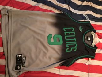 Limited edition Rajon Rondo jersey