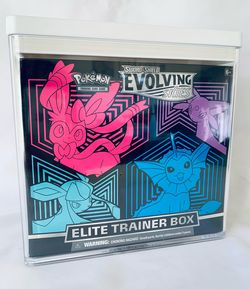 Evolving Skies Elite Trainer Box