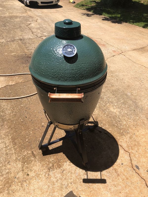 Big green egg grill large for Sale in Alpharetta, GA OfferUp