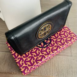 Tory Burch Continental Wallet