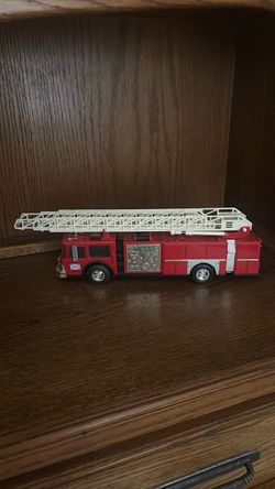 Hess Toy Fire Truck with Ladder (1886)