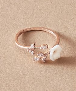 Rose Gold Daisy Ring