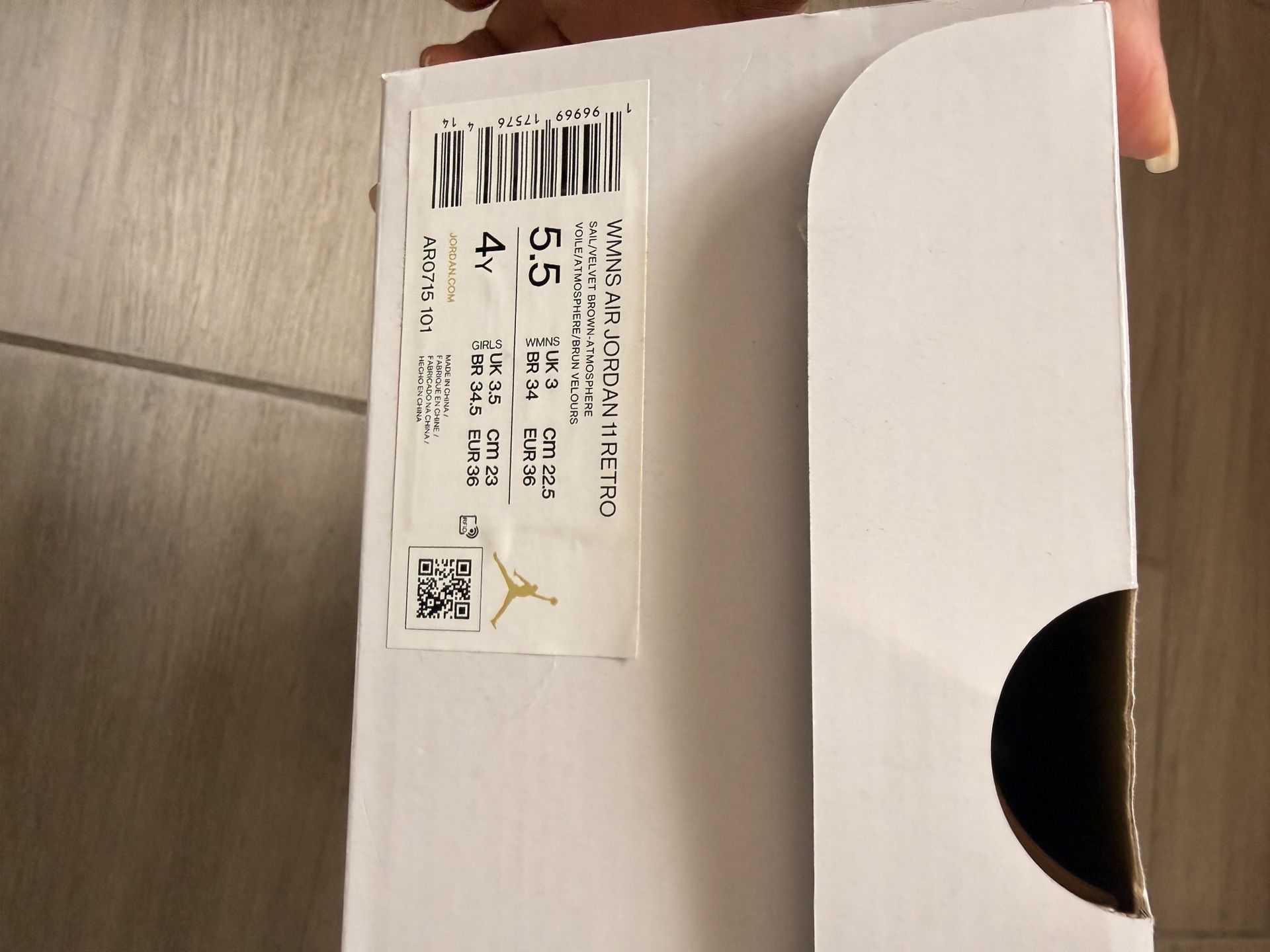 Women’s Nike Air Jordan 11 retro