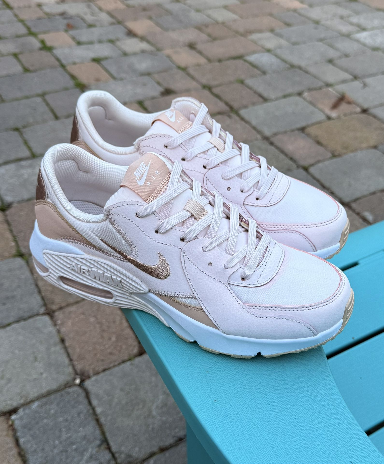 Nike Air Max Excee Light Soft Pink Shimmer Women Sneakers Sz 9.5 DX0113-600 NEW