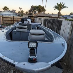16 Ft Aluminum StarCraft Boat 