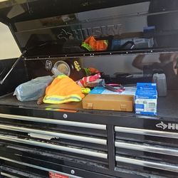 Husky Tool Box 52"x18" 