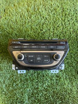 2013 Hyundai Genesis Coupe Stereo Part