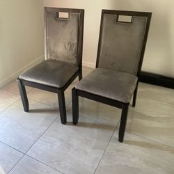2 Fancy Table Chairs 