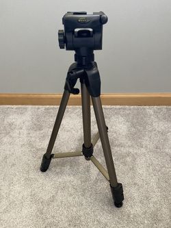 Dynex DX-TRP60 Tripod Digital Series   