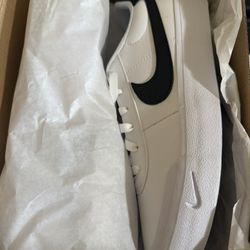 Nike Court Shots