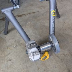 CycleOps Mag Trainer