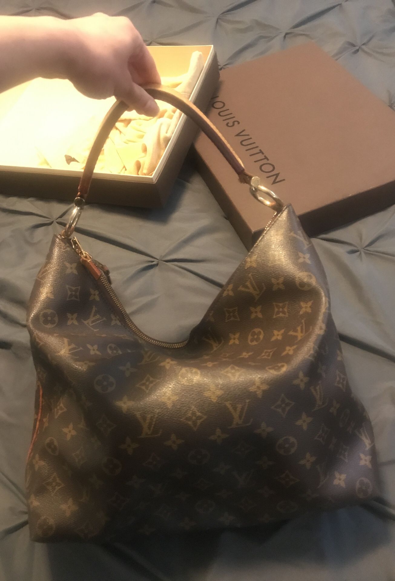 Authentic Louis Vuitton Totally MM for Sale in Torrance, CA - OfferUp