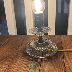 Vintage reconditioned pressed glass boudoir lamp