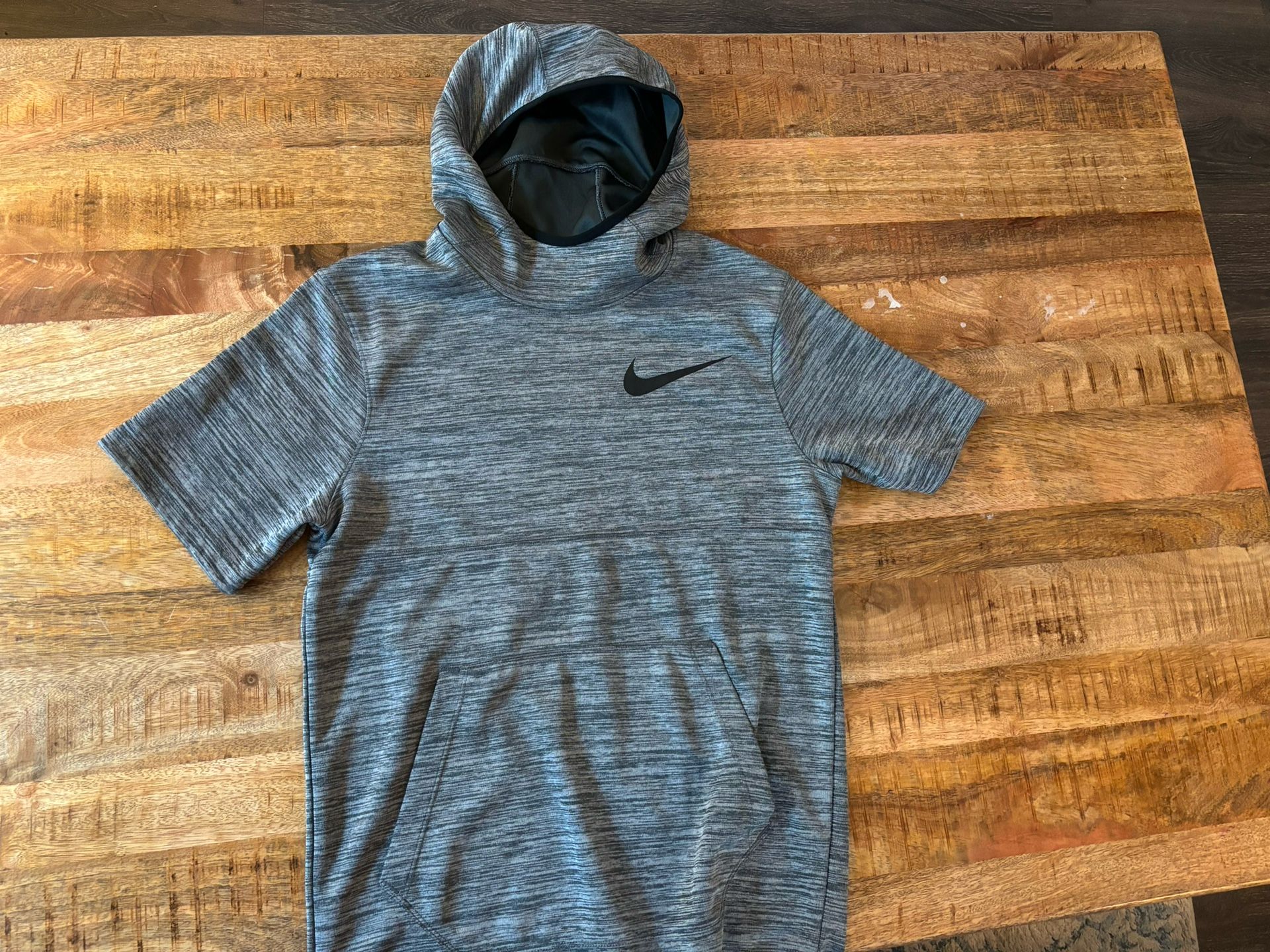 Men’s clothes: NIKE Bundle (S, M, L)