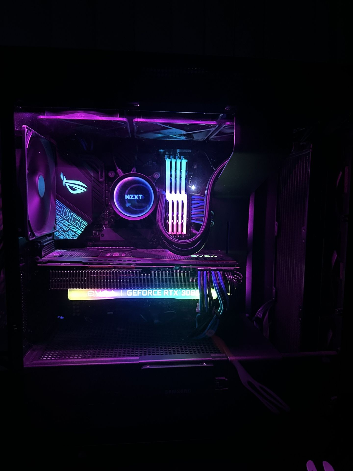 Gaming PC evga 3080, Intel 9900k Cpu