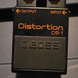 Boss DS-1 Distortion Pedal