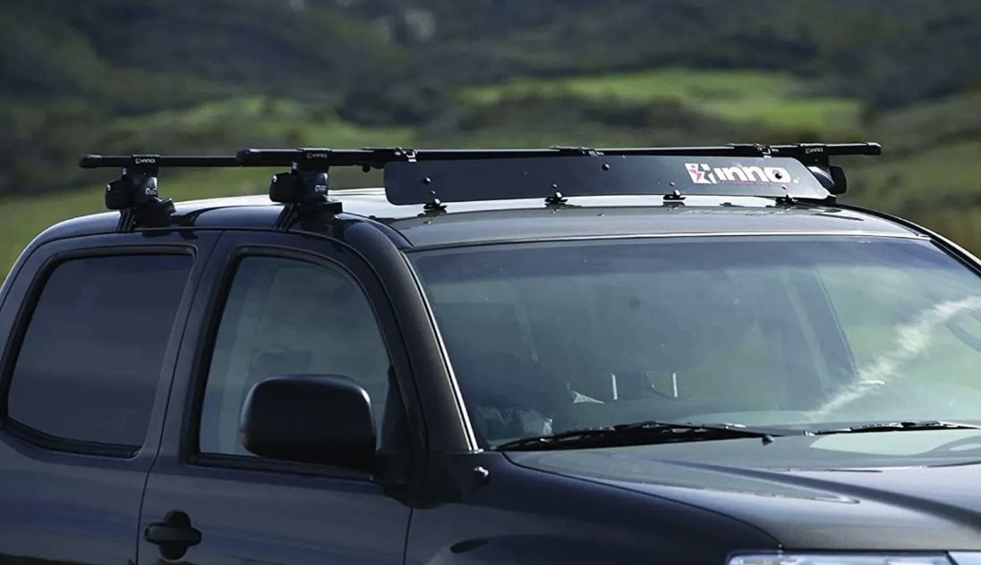INNO INA261 Medium Universal Wind Fairing Mount. Fits most Factory Bars 40" Inch