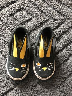 Kitty Vans