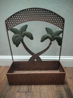 Metal wall shelf
