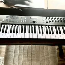 arturia keylab 49 essential mk3 midi keyboard