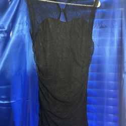 Black Dress XL Fits More Like A Large Length Mid Thigh