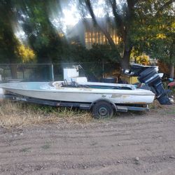 Sunchaser low profile ski boat