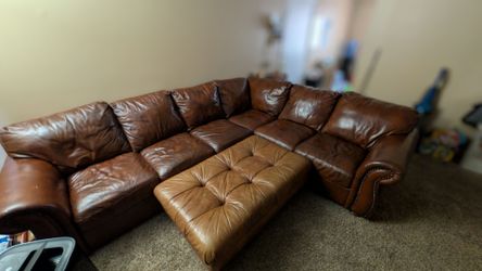 Premium Legacy Leather Curved L-Shaped Sectional Couch & Ottoman