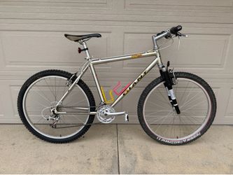 1997 Giant Iguana SE