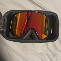 Volcom Snow Googles Yae with extra lens and Case (New)